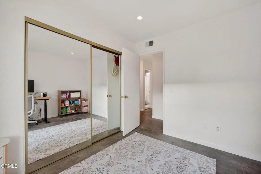 Photo of 5681 Calle Sencillo