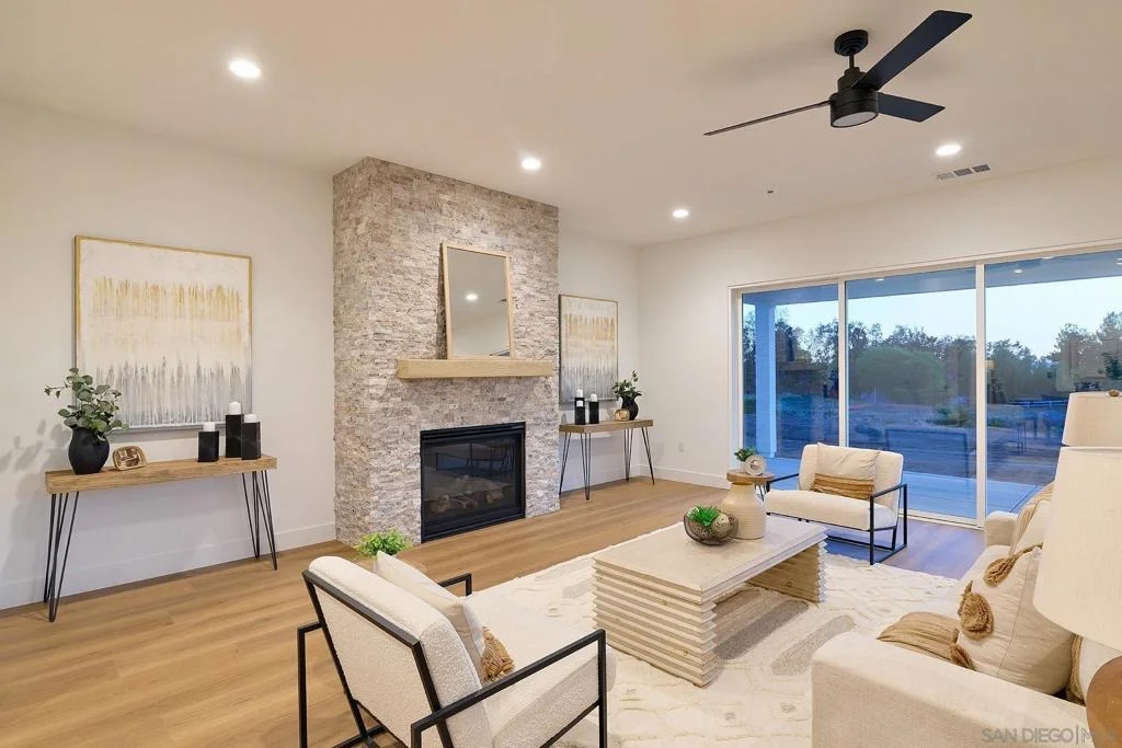 Photo of 39127 Corte Venture