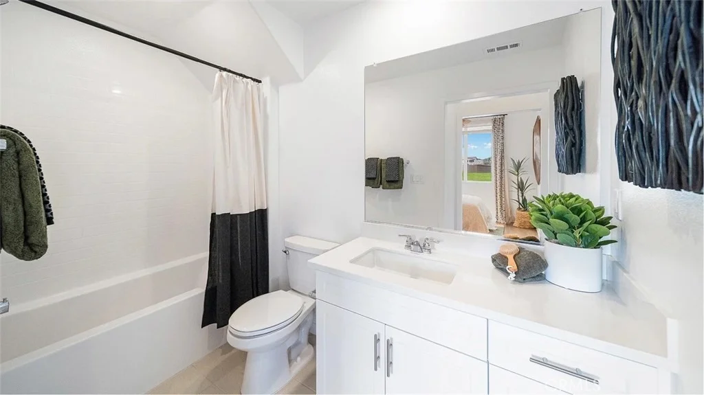 Photo of 3250 Floral Paseo