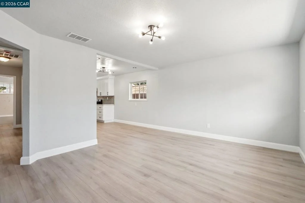 Photo of 105 Phelan Ave