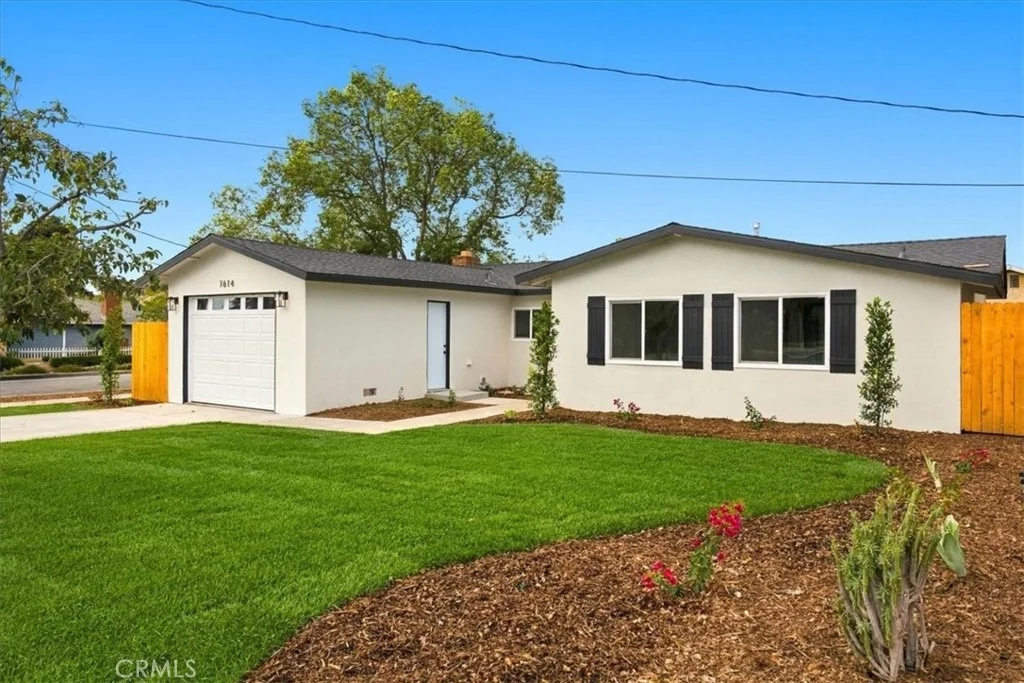 Photo of 7614 Tamarind