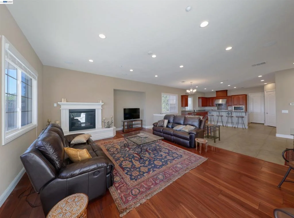 Photo of 131 Arundel Dr