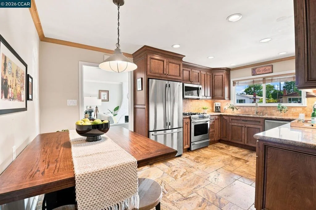 Photo of 1445 Bassett Dr