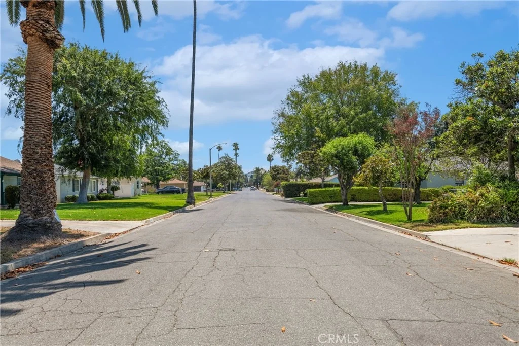 Photo of 4685 Linwood Place