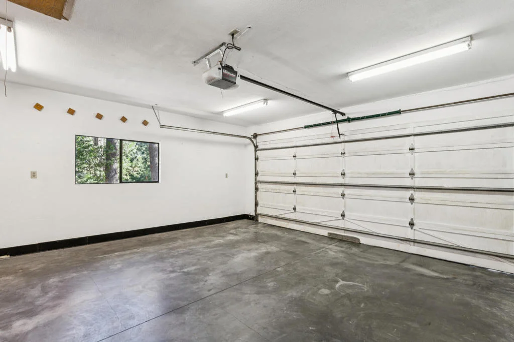 Photo of 414 Pioneer Road