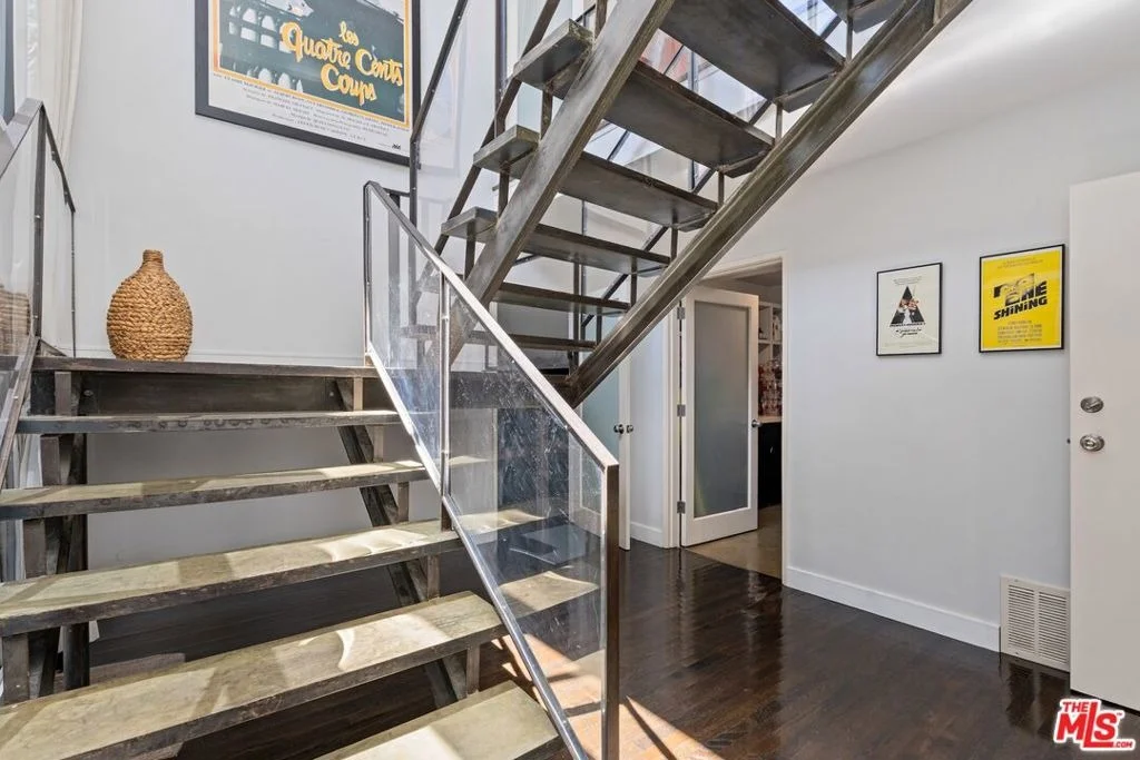 Photo of 7561 Devista Drive