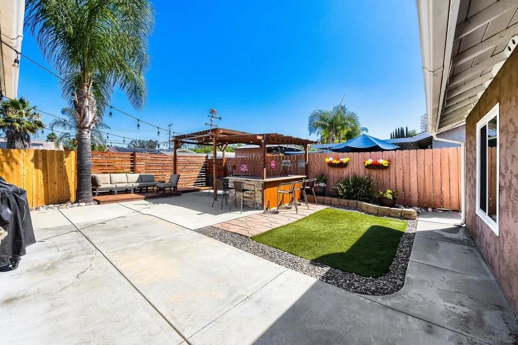 Photo of 9322 LAKE COUNTRY DRIVE