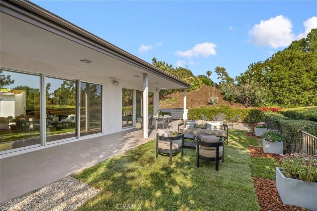 Photo of 598 Camillo Road