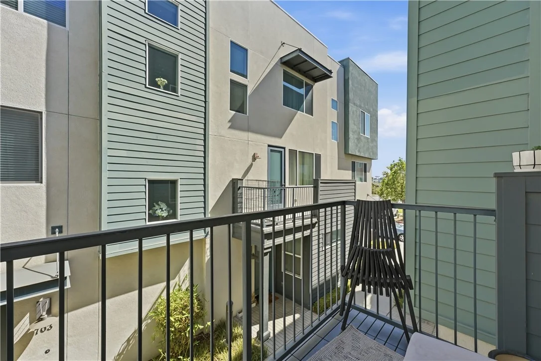 Photo of Unit 708 at 9942 Artesia Boulevard