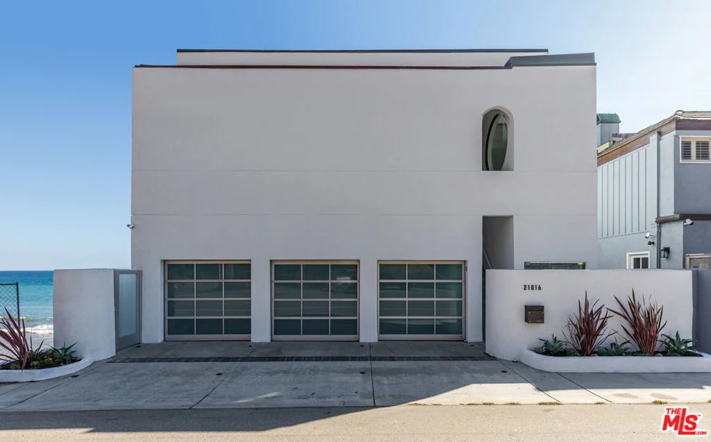 Photo of 21016 Pacific Coast Highway