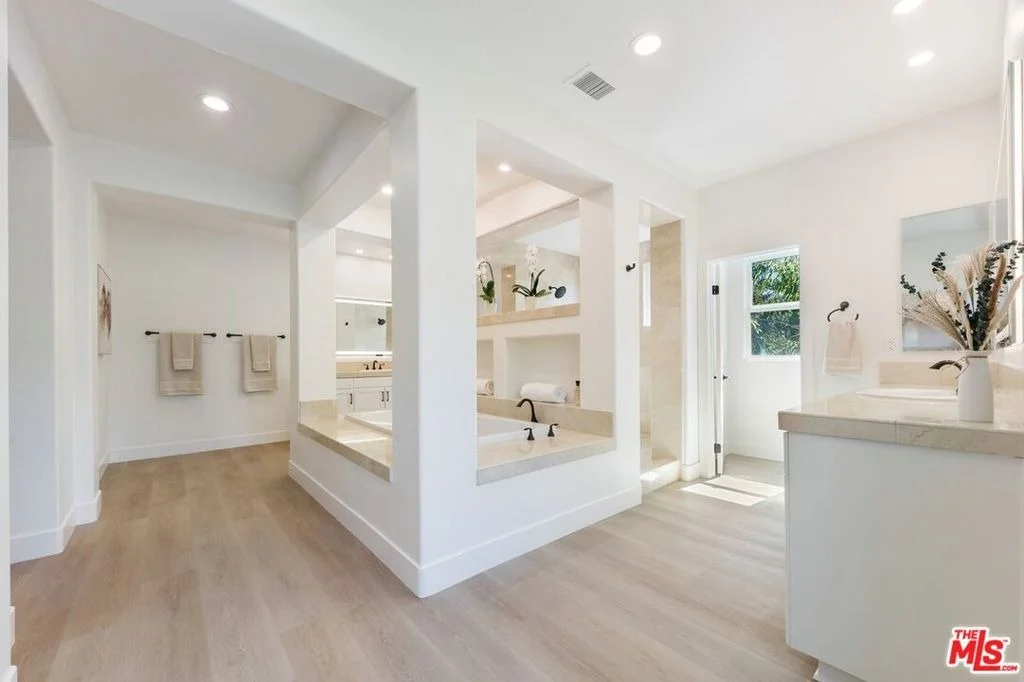 Photo of 367 Loire Valley Drive