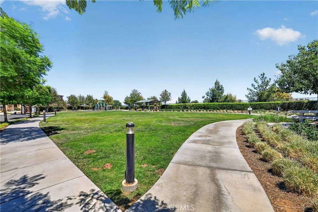 Photo of 2417 Tulip Drive
