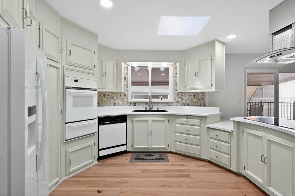 Photo of Unit SPC100 at 4650 Dulin Road