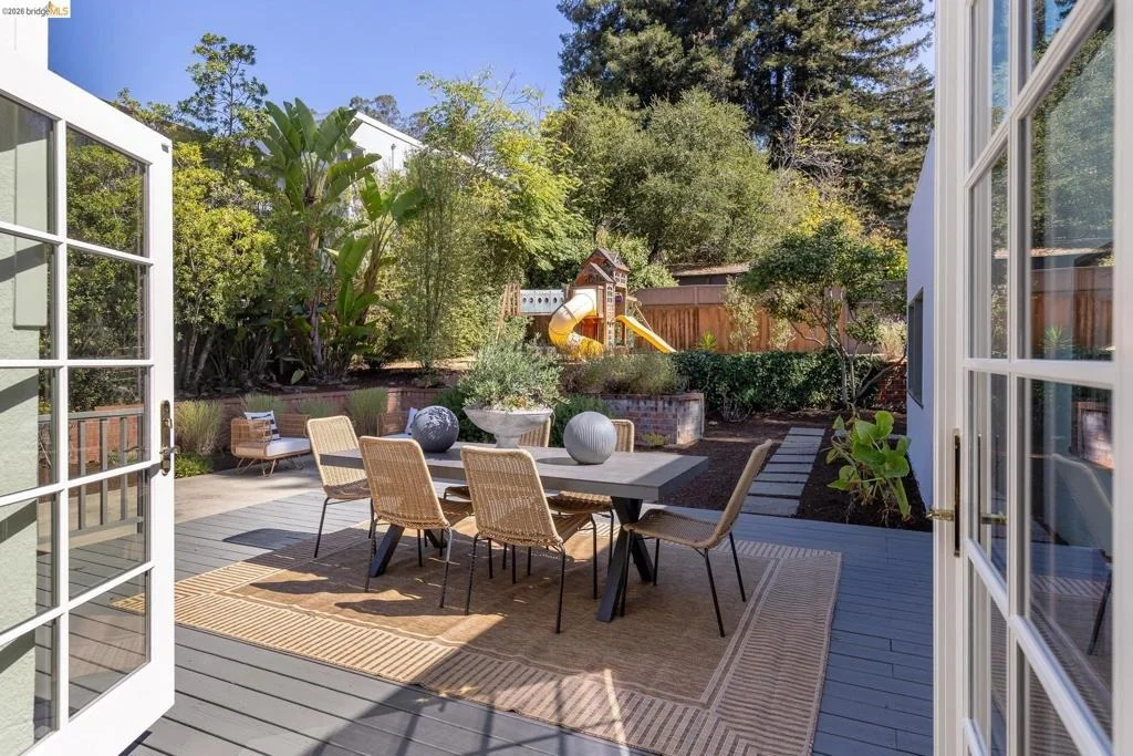 Photo of 5529 Snake Rd