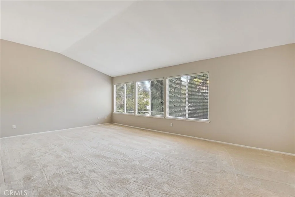 Photo of 32904 Cinon Drive