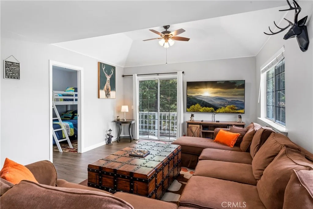 Photo of 955 Teakwood Drive