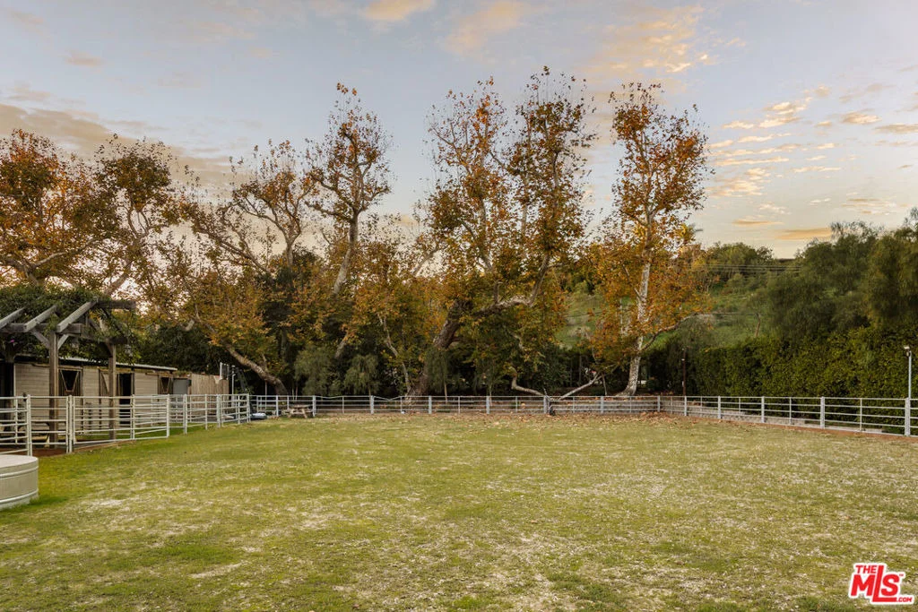 Photo of 6332 Busch Drive