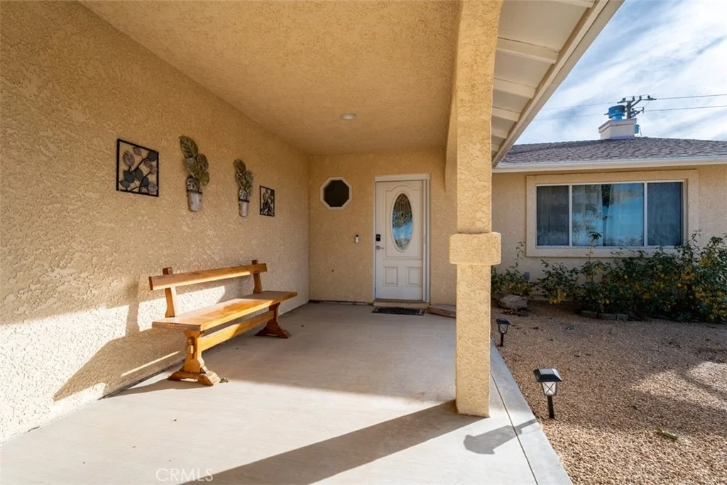 Photo of 60205 Latham Trl