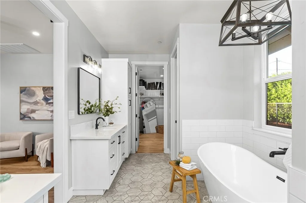 Photo of 212 Valley View Drive