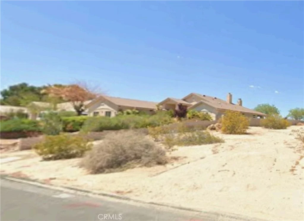 Photo of 26682 Lakeview
