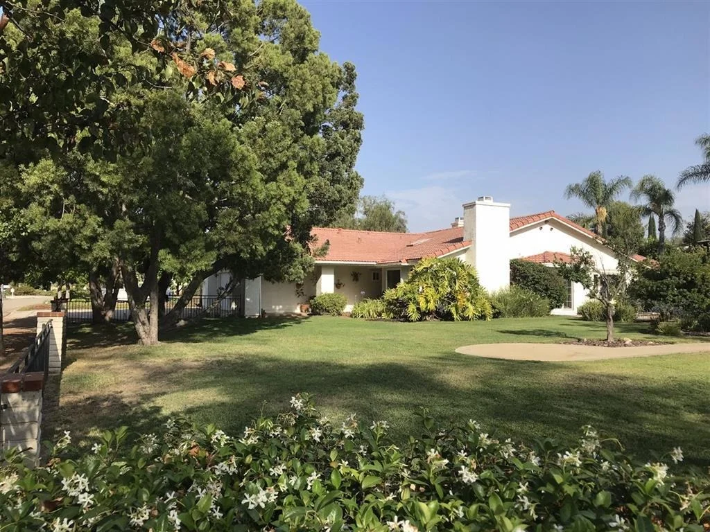 Photo of 1055 Hawaii Pl