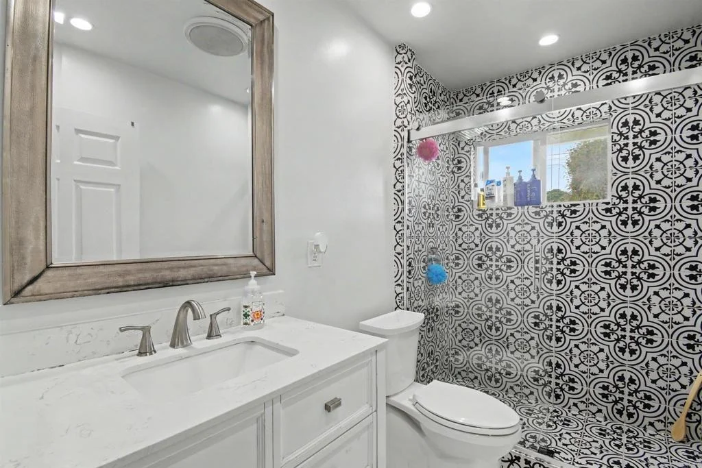 Photo of 742 Date Avenue