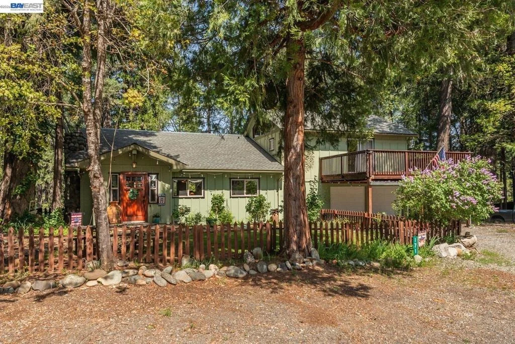 Photo of 171 Airport Rd