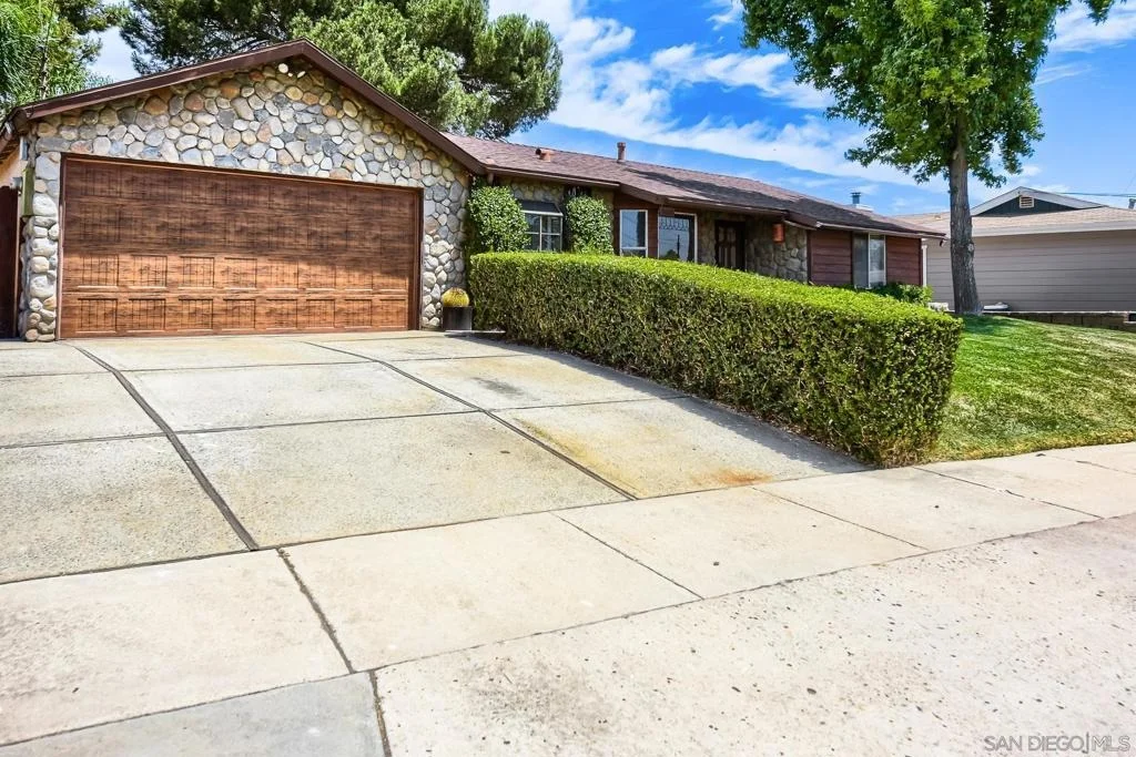 Photo of 9427 WEST HEANEY CIR