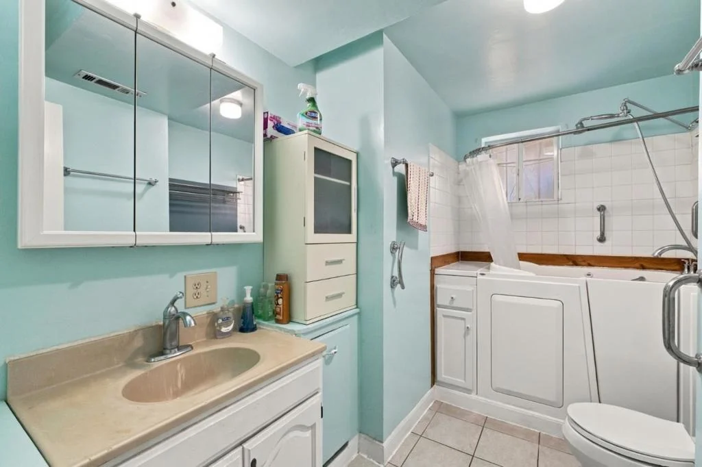 Photo of 5457 Vicente Way