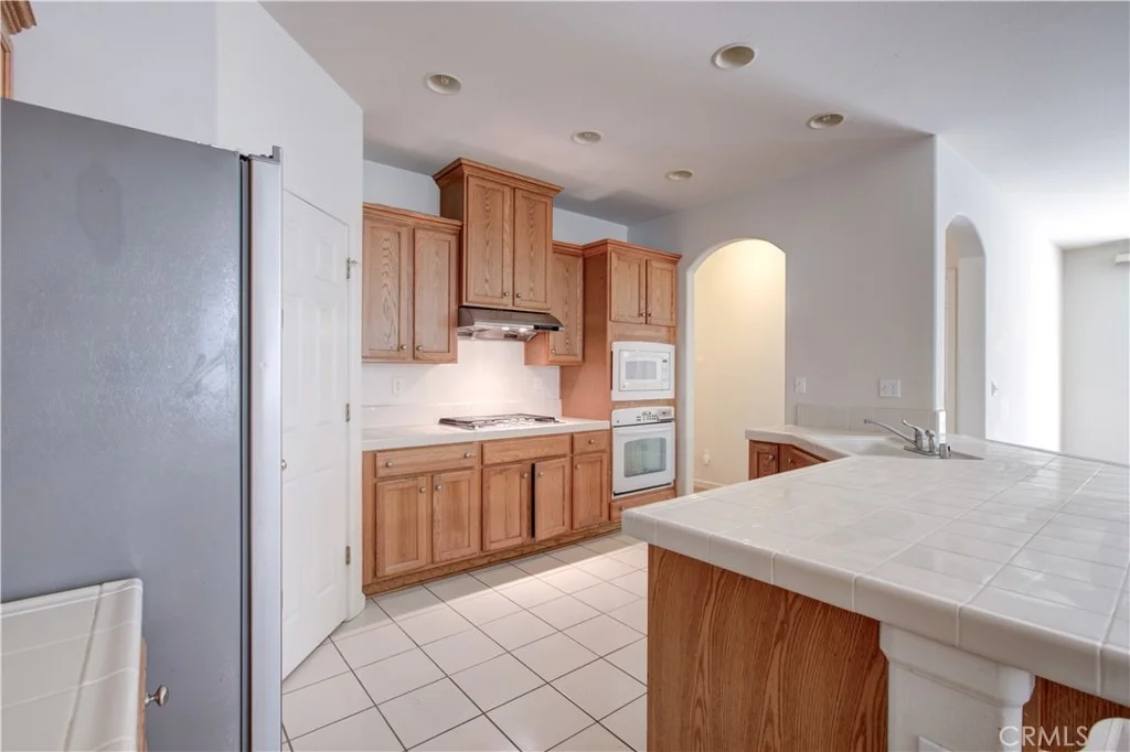 Photo of 392 Noble Drive