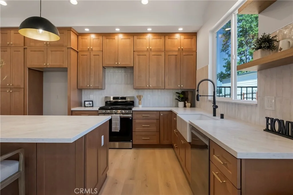 Photo of 5677 Pentz Road