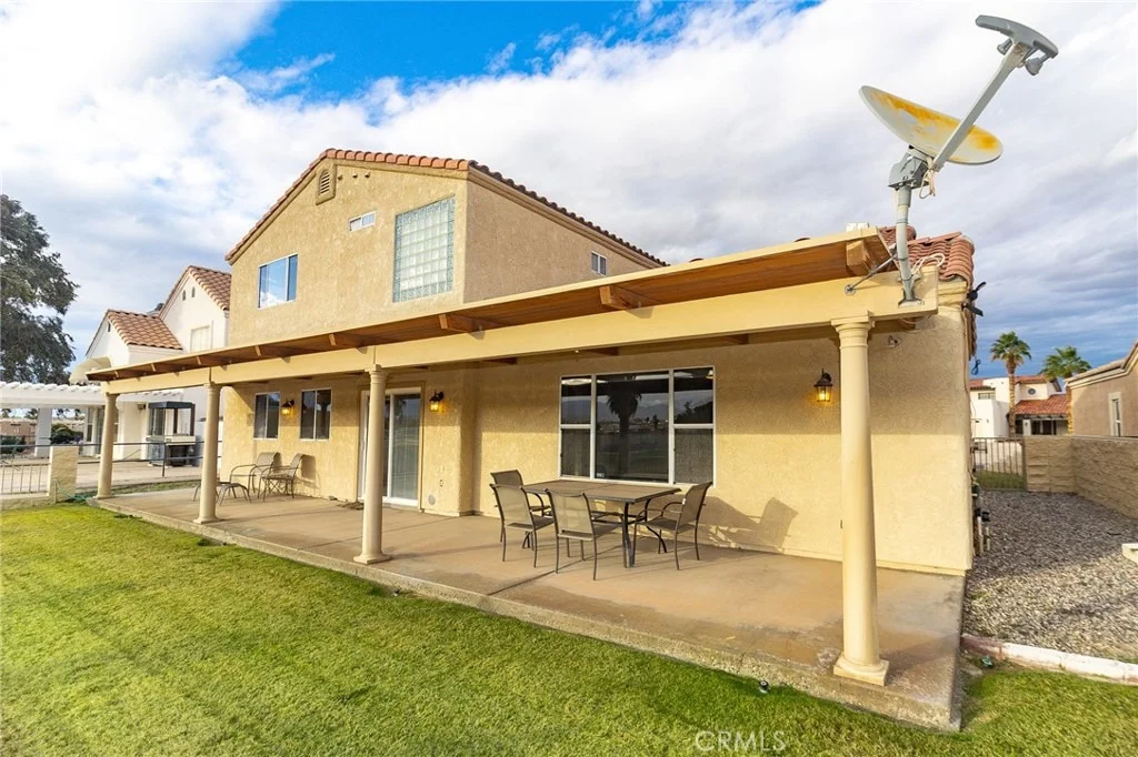 Photo of 915 Beach Drive
