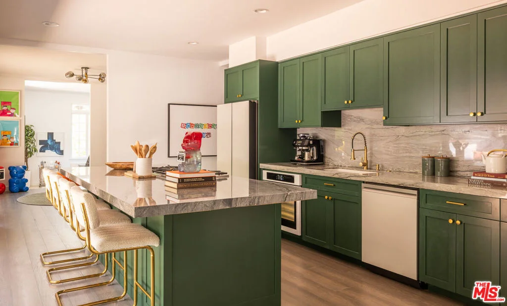 Photo of 3891 Sepulveda Boulevard