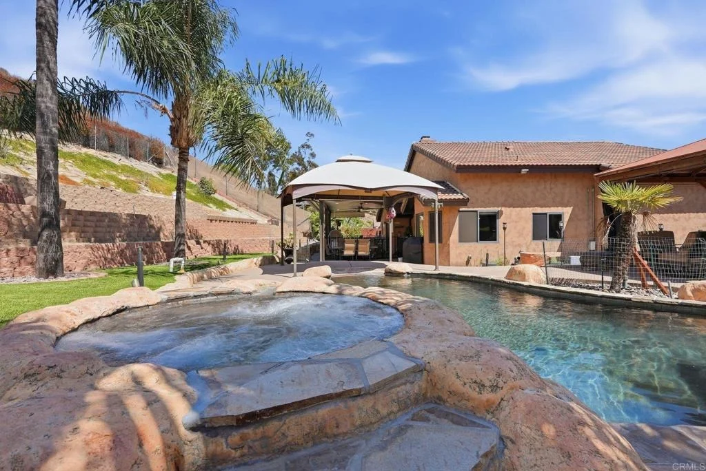 Photo of 9185 Canyon Park