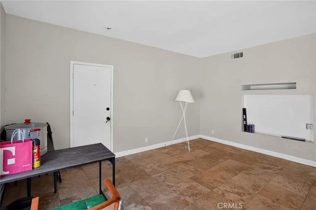 Photo of 4248 Riverglen Street