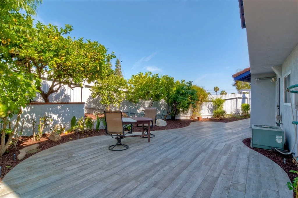 Photo of 1018 Avocado Ave