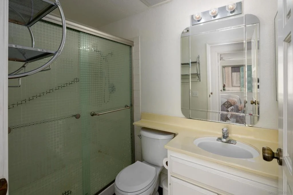 Photo of Unit 39 at 5715 Baltimore