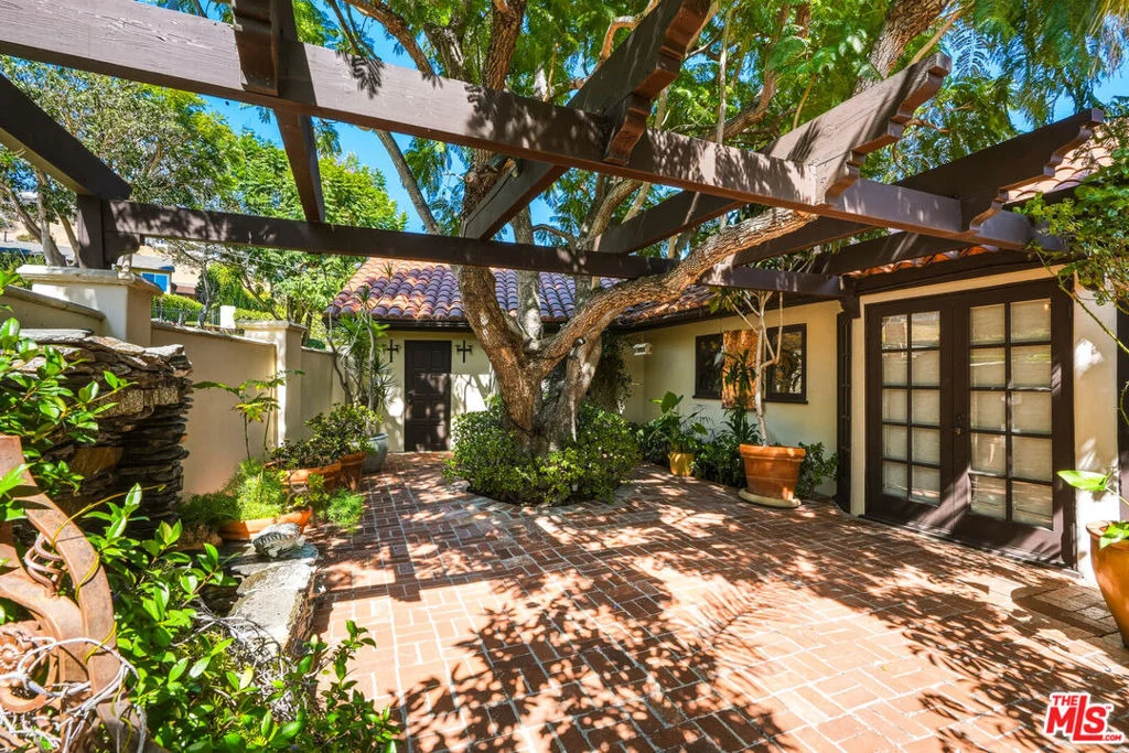 Photo of 3400 Coast View Drive