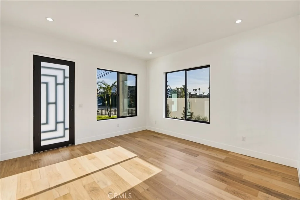 Photo of 2500 Phelan Lane