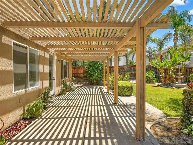 Photo of 1586 Silver Cup CT