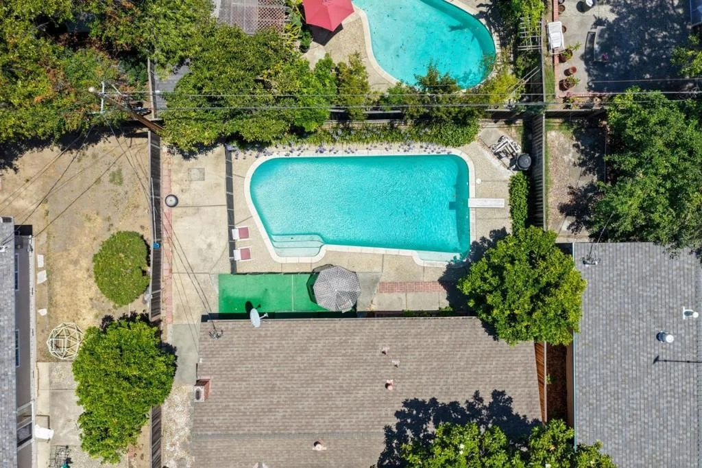 Photo of 1668 Cassiar Drive