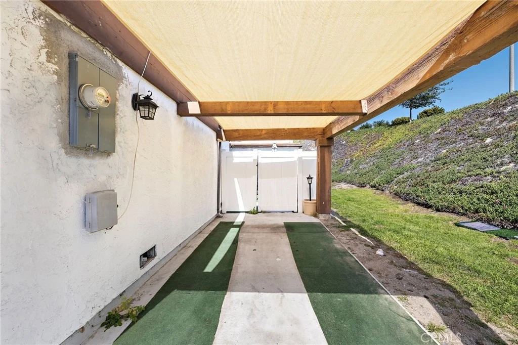 Photo of 2928 Highlands