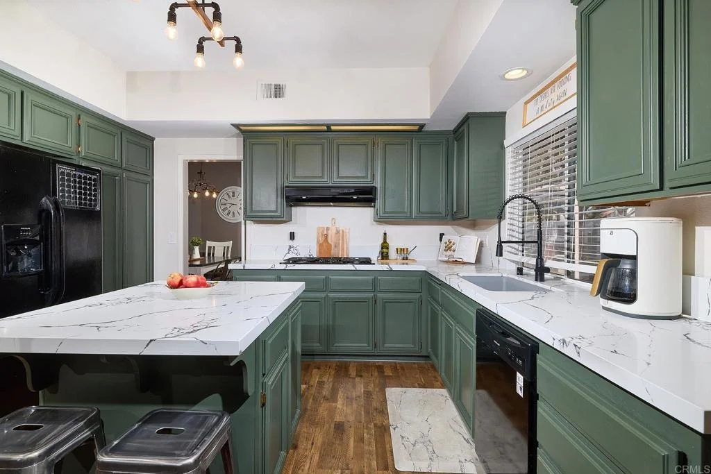 Photo of 39593 Willowbend Drive