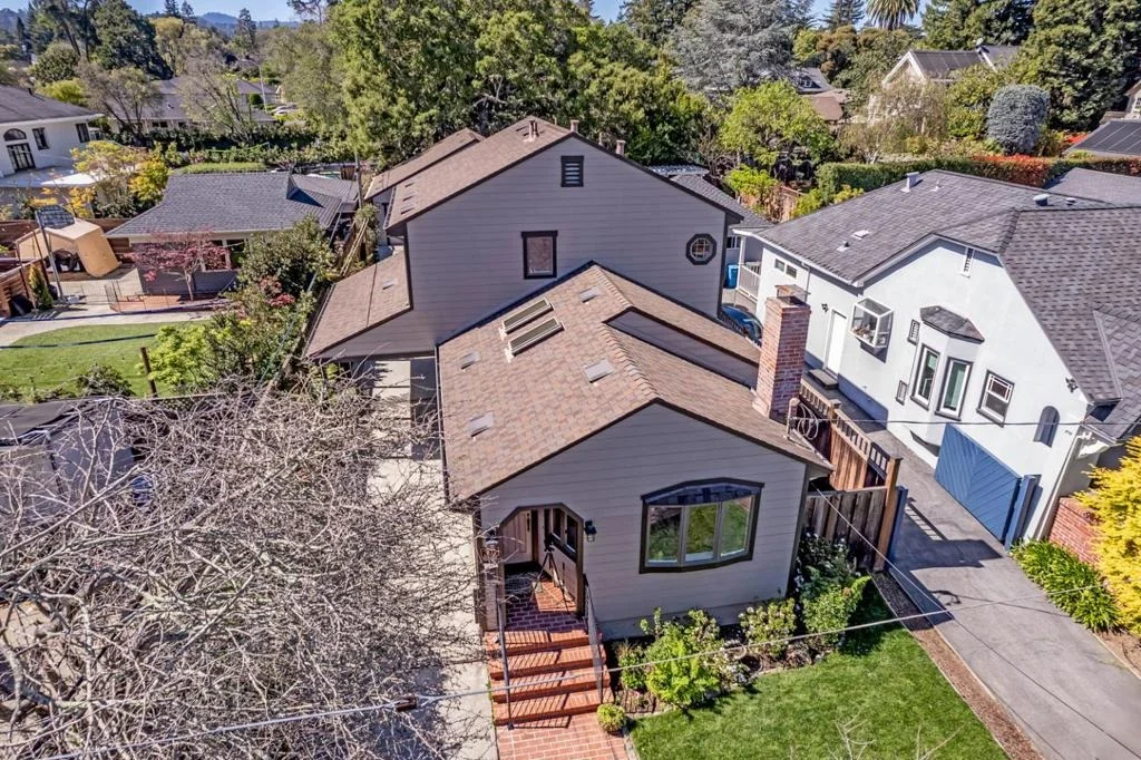Photo of 301 Engle Road