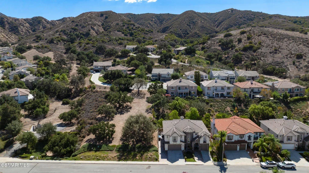 Photo of 5588 California Oak Street