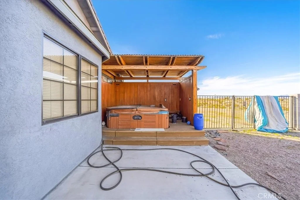 Photo of 1348 Redwood