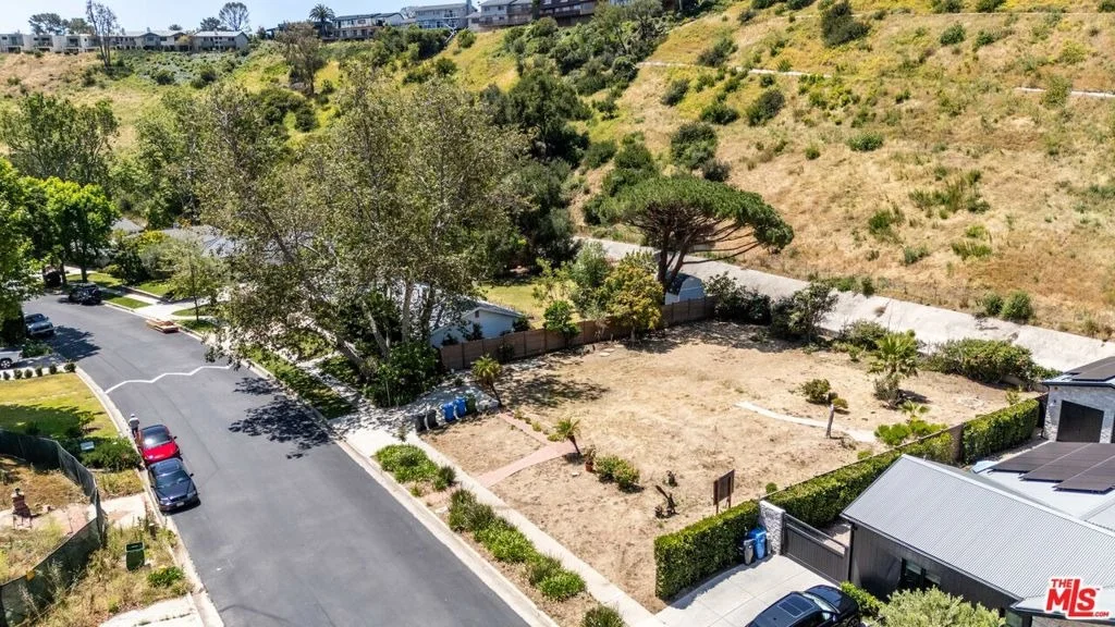Photo of 6035 Paseo Canyon Drive
