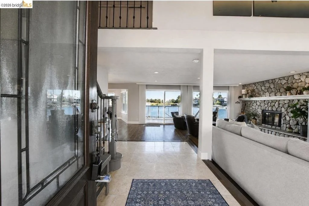 Photo of 4818 Cabrillo Pt