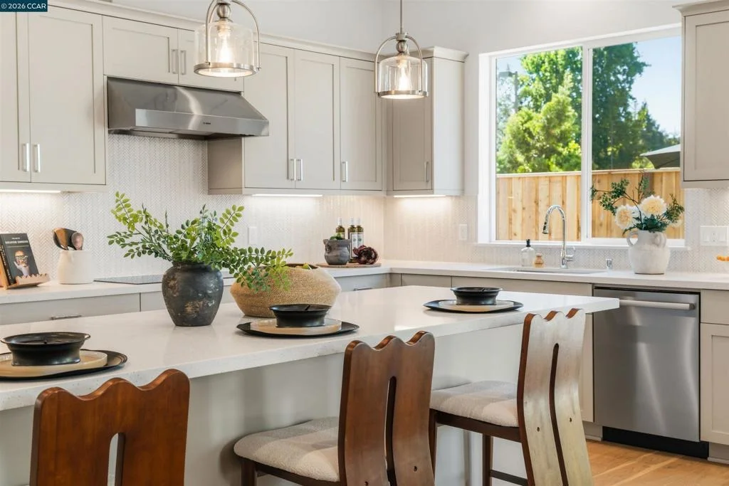 Photo of 207 Bisque Ct
