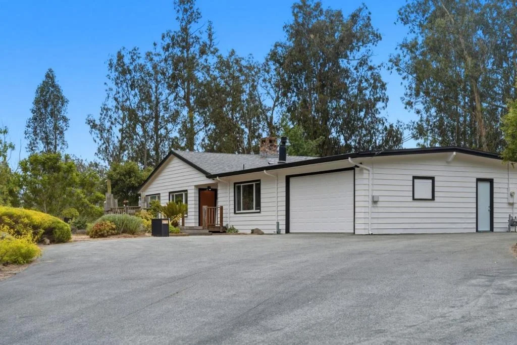 Photo of 49 Frisch Road